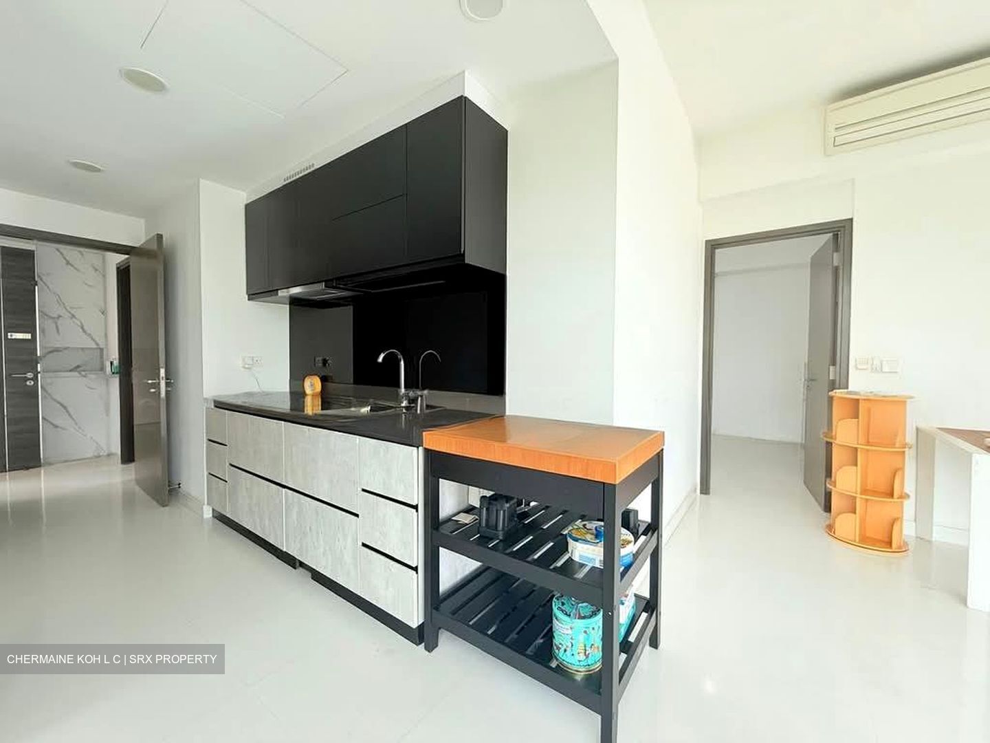 The Rise @ Oxley - Residences (D9), Apartment #584750661